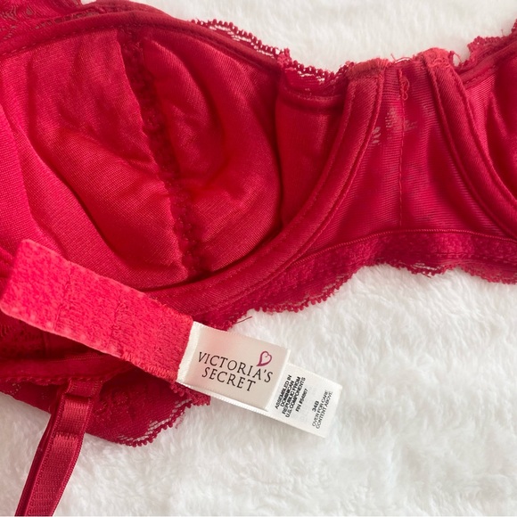 90s Victoria’s Secret Red Stretch Floral Lace Bra Garter Belt 2 PC Set 34B - Picture 3 of 8